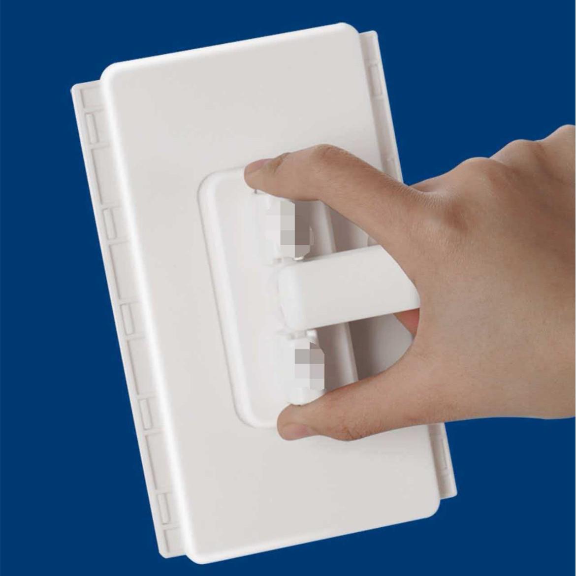 

Hands-Free Automatic Wet Wipe and Facial Cleansing Towel Clip with One-Key Disassembly