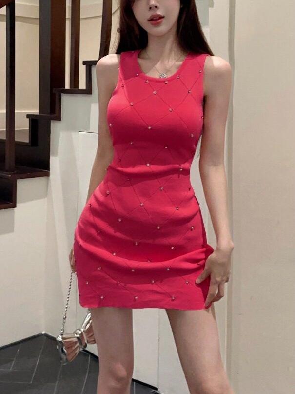 French Luxury Knit Nail-Drill Vest Dress: Women's Summer Hip-Hugging Short Skirt