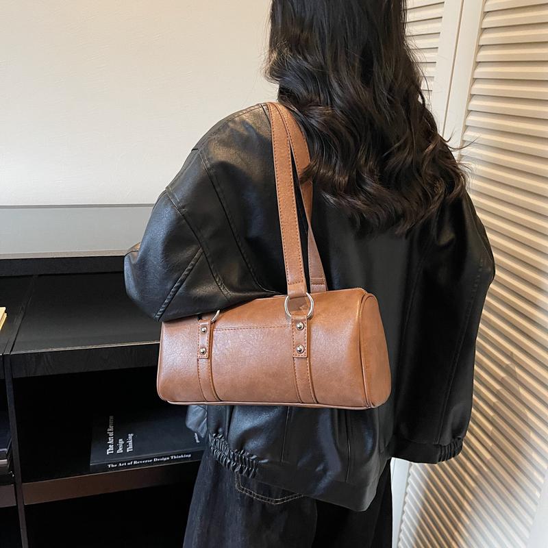 Retro PU Cylinder Bag For Women Trendy Large Capacity Commuting Underarm Bags Solid Color Zipper Female Shoulder Pack