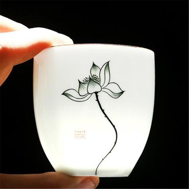 White Porcelain Tea Cups 6pcs / Lot Chinese Traditional Tea Cup Ceramic Advanced Porcelain Tea Set Accessories Drinkware