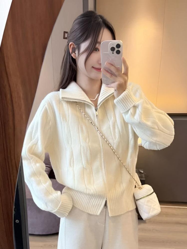 Soft waxy zipper turtleneck twist cardigan sweater autumn and winter super good-looking milk fufu knitted jacket women