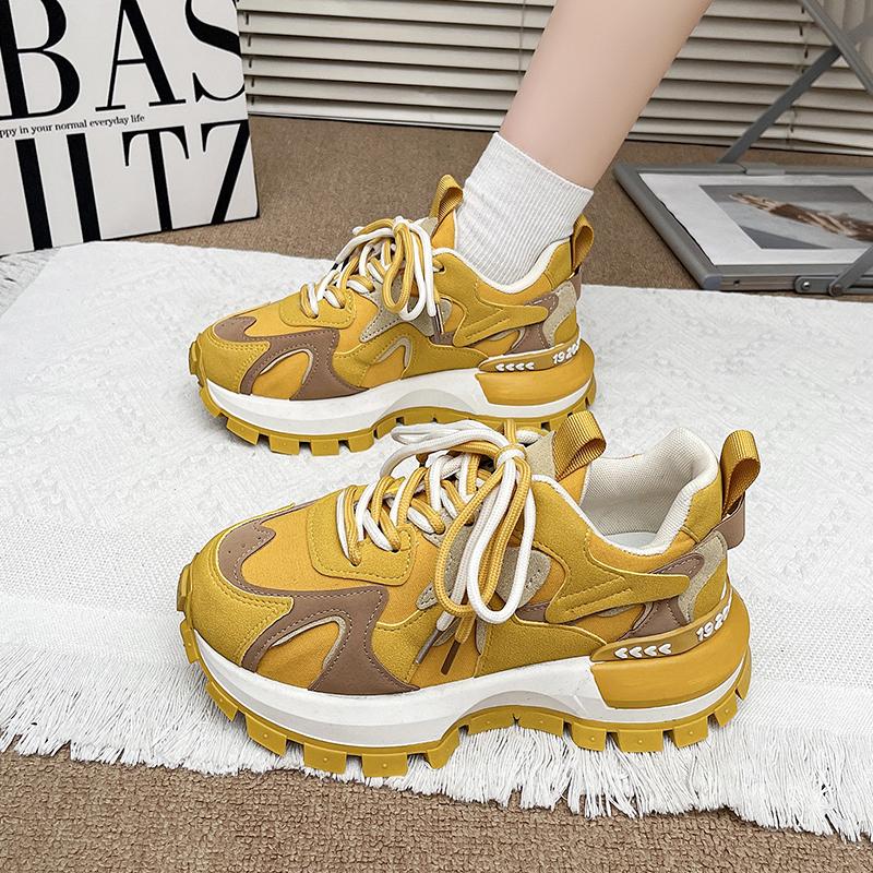 Fashion Ladies Shoes on Sale 2025 Versatile Women's Vulcanize Shoes Mixed Colors Platform Women Sneakers Outdoor Lace Up Casual Shoes