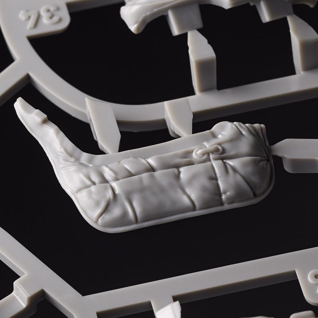 Kaiyodo Artpla ARTPLA SCULPTURE WORKS Ingram Reactive Armor Unit 3 Scale Unpainted Plastic Model Kit AP029 1/35