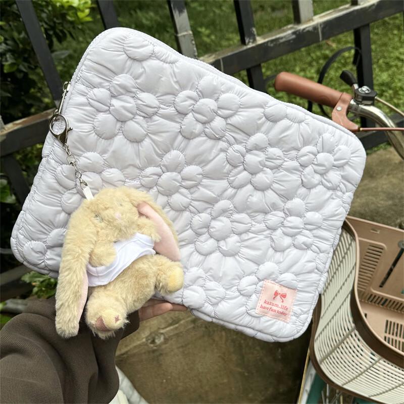 Li Shen Embroidered Bubble Flower Laptop Tablet Sleeve