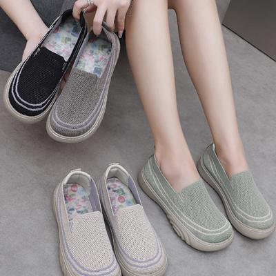 Women’s Breathable Casual Shoes Lady Non-slip Lightweight Slip-on Shoes Thick-soled Comfortable Walking Shoes for Spring Fall