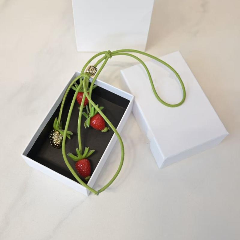 Amora Framboesa Amora Preta Tomate Pingente de Couro para Bolsas Femininas Decoração de Moda Pingente Acessórios para Pendurar na Bolsa