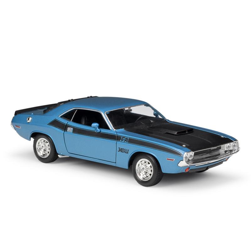

WELLY 1/24 Dodge Challenger T/A 1970 Alloy Car Diecasts & Toy Vehicles Car Model Miniature Scale Model Car Toy for Children синий
