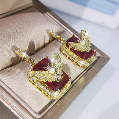 Elegantes Rubin-Schmetterlings-Ohrring-Set mit hochwertigen roten Zirkon-Ohrringen mit 3D-Kristallblumen