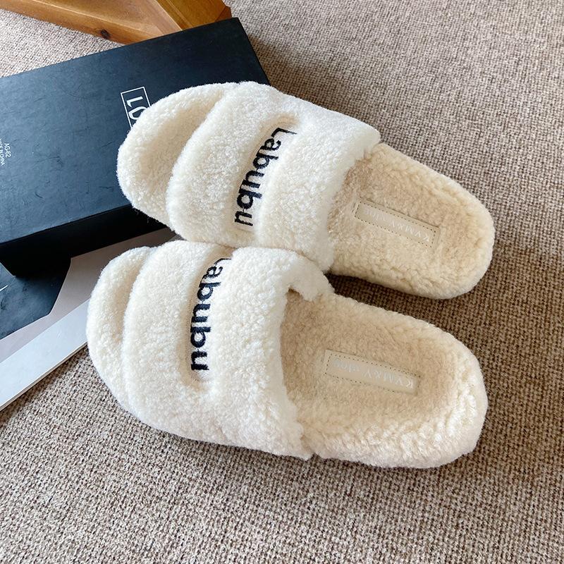 1669 autumn and winter new Internet celebrity thick-bottomed fluffy slippers women's Korean version fashion outer wear plush home one-word cotton sli