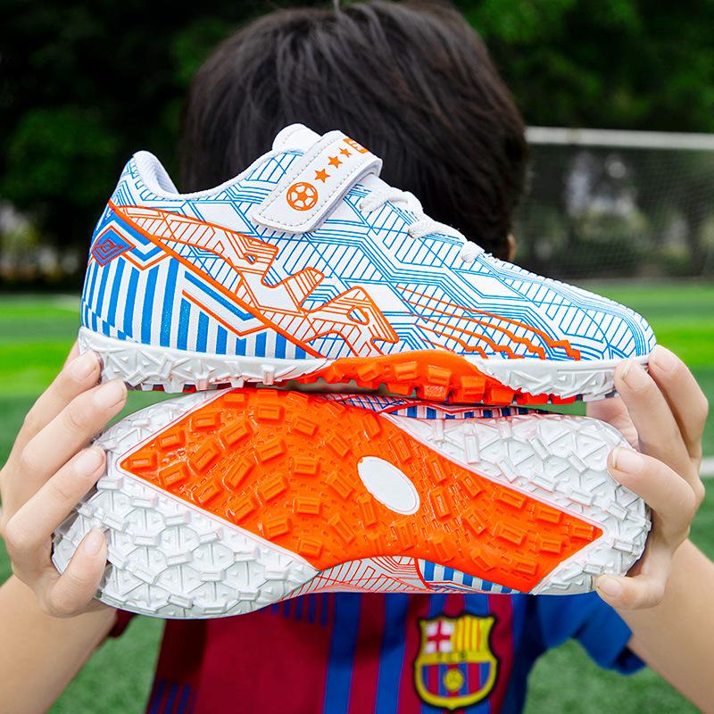 Children's Football Shoes Men's New Training Primary School Students 2025 Shoes Broken with the Same Shoes Nailed Classmates Female Middle School Chil