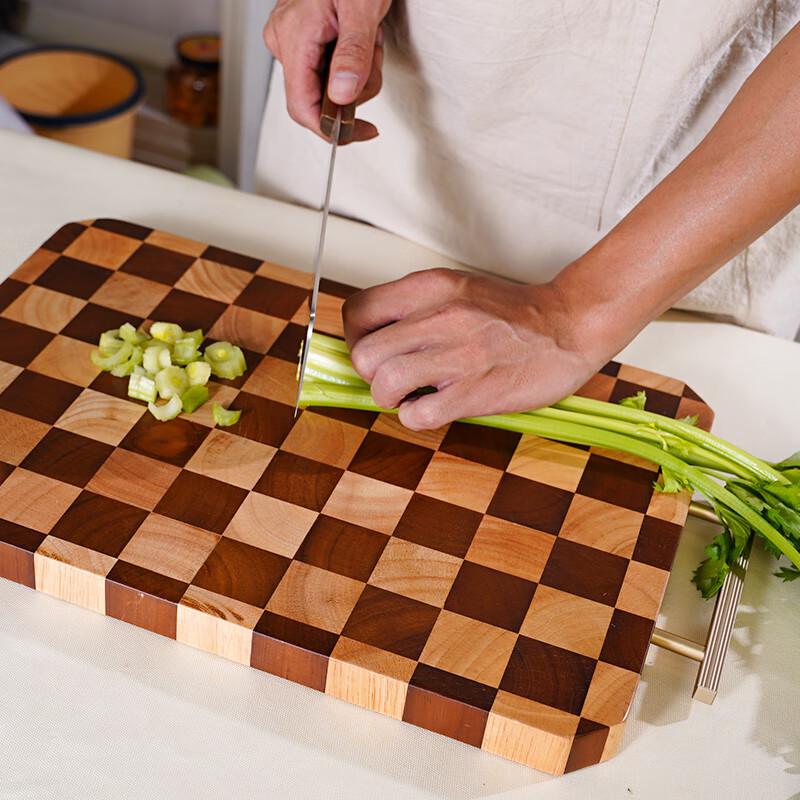 HuaQingGe Imported Acacia Wood Checkerboard Cutting Board