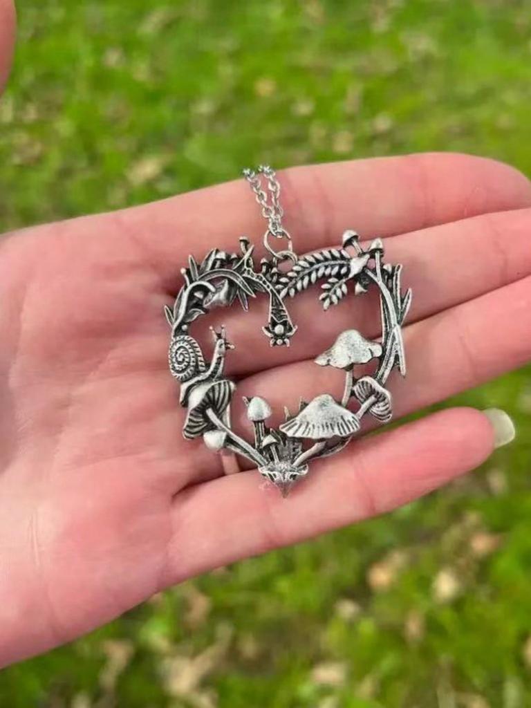 1 ks Vintage slitinový kreativní náhrdelník s přívěskem šneka, houby a rostliny, vhodný pro každodenní nošení pro ženy