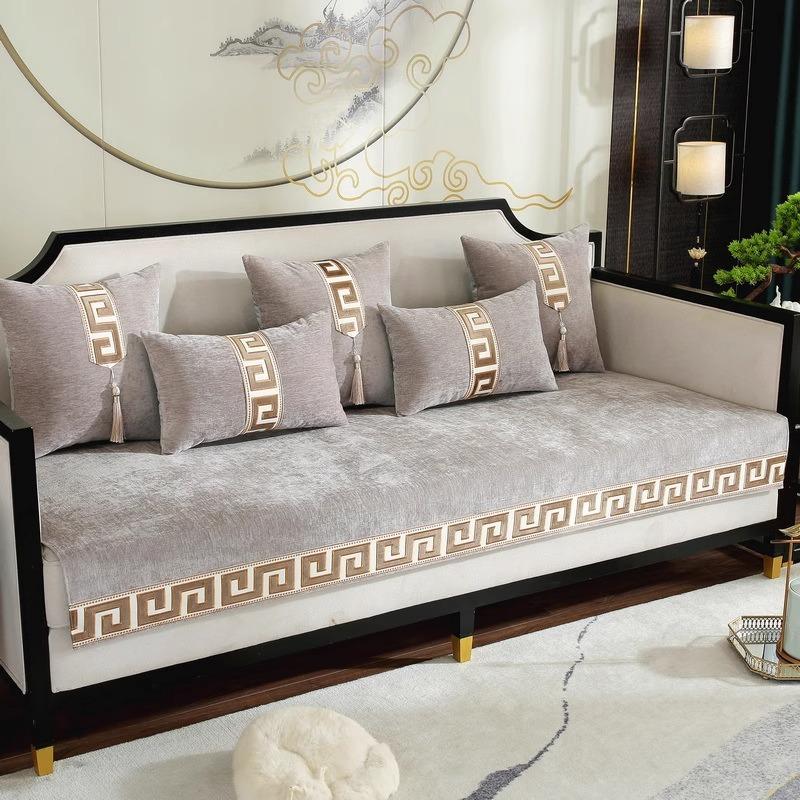 2025 new Chinese sofa high-density jacquard sofa cover solid wood mahogany seat cushion non-slip cover all-inclusive leather sofa cushion