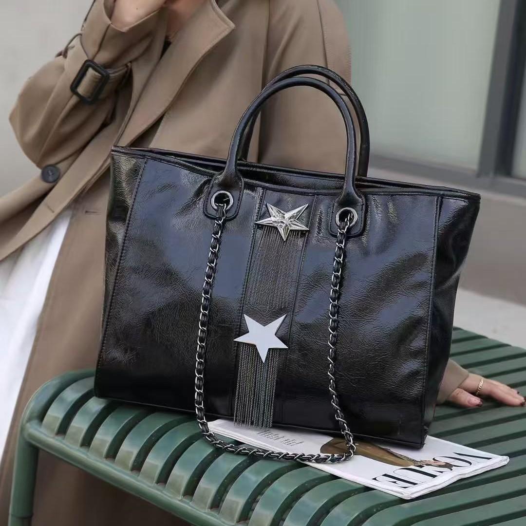 Женская модная мягкая кожаная сумка-тоут  Большой вместимости Ретро Универсальная ручная сумка