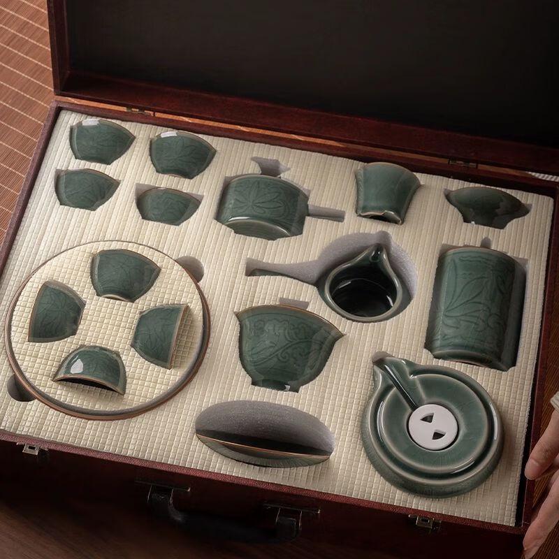 Jingdezhen Light Luxury Automatic Kung Fu Tea Set