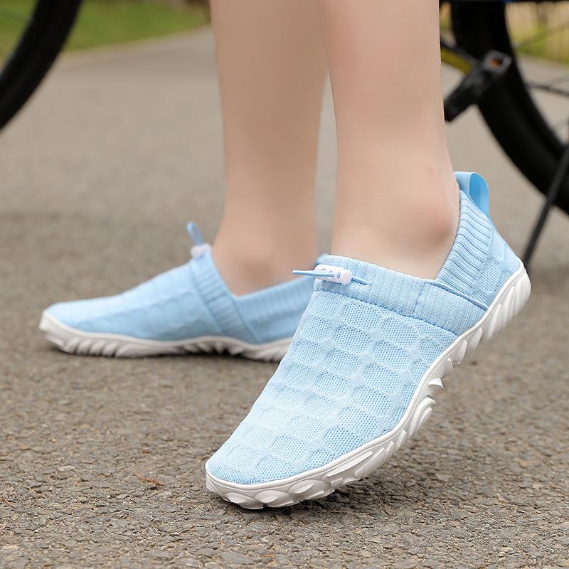 

Spring New Shoes for Men Knit Casual Shoes Breathable Flat Sport Shoes Men Women Slip-on Loafers 47 небо синє кольору