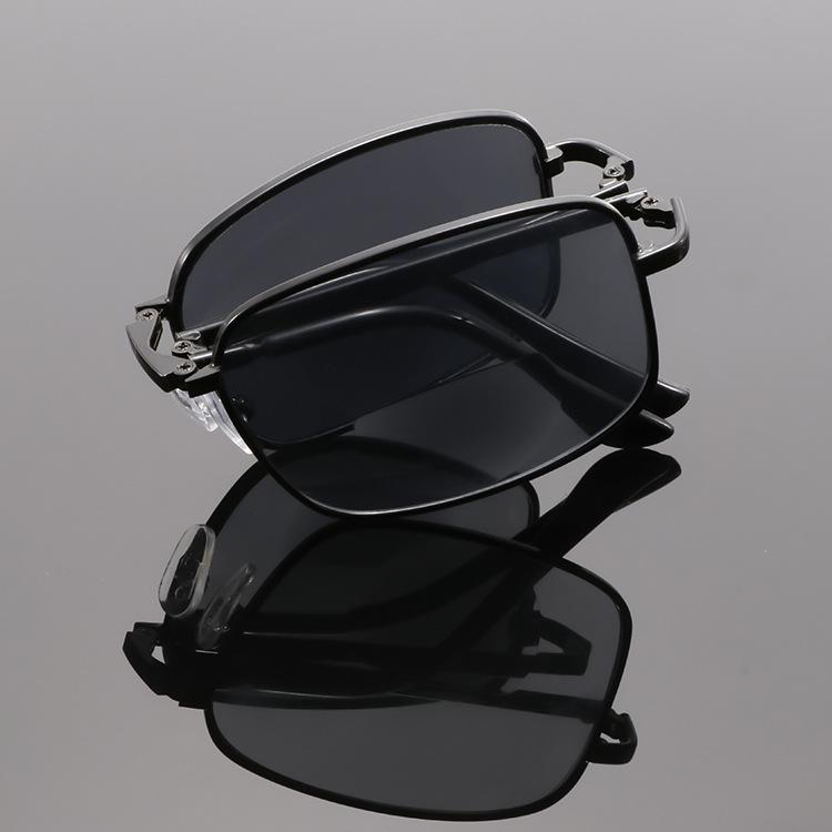 Metal fashion high-end sunglasses men's sunscreen sunglasses women's folding sense of radiation protection experts explosion
