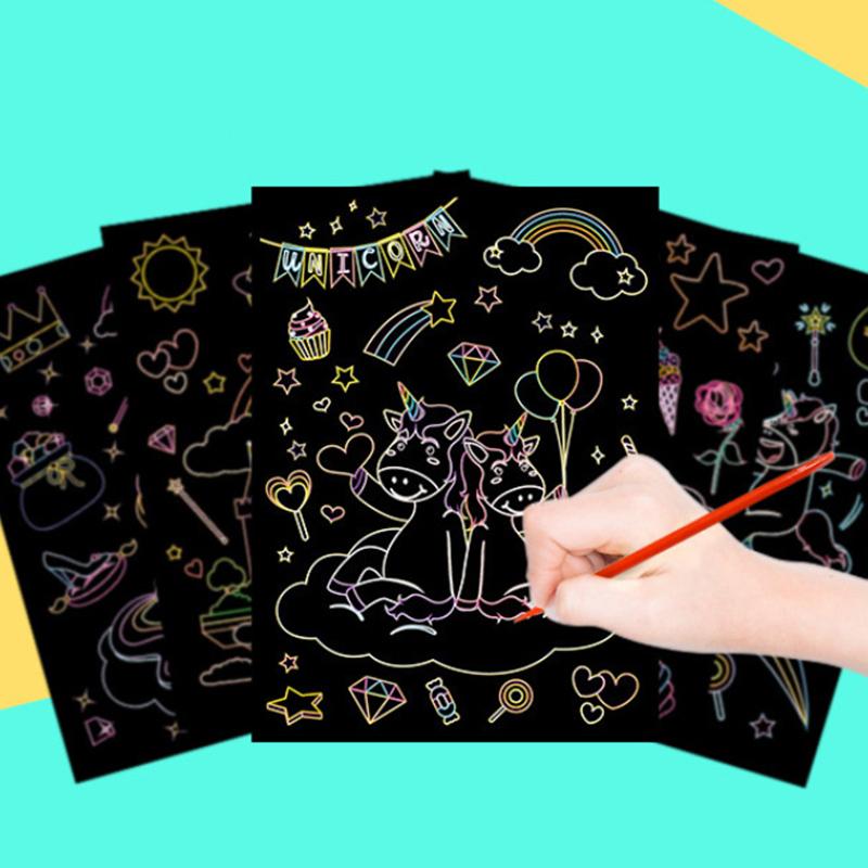 1Book Magic Rainbow Color Cartoon Scratching Paper 9PCS/Set DIY Scratch Graffiti Card Kit School Rewards Gift Party Souvenir ZYF
