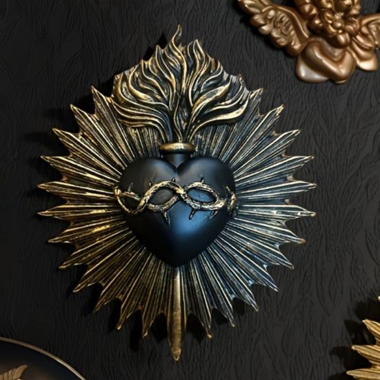 Gothic Sacred Heart Wall Decoration Home Office Living Room Wall Art Decoration Resin Sacred Heart Wall Sculpture Ornament