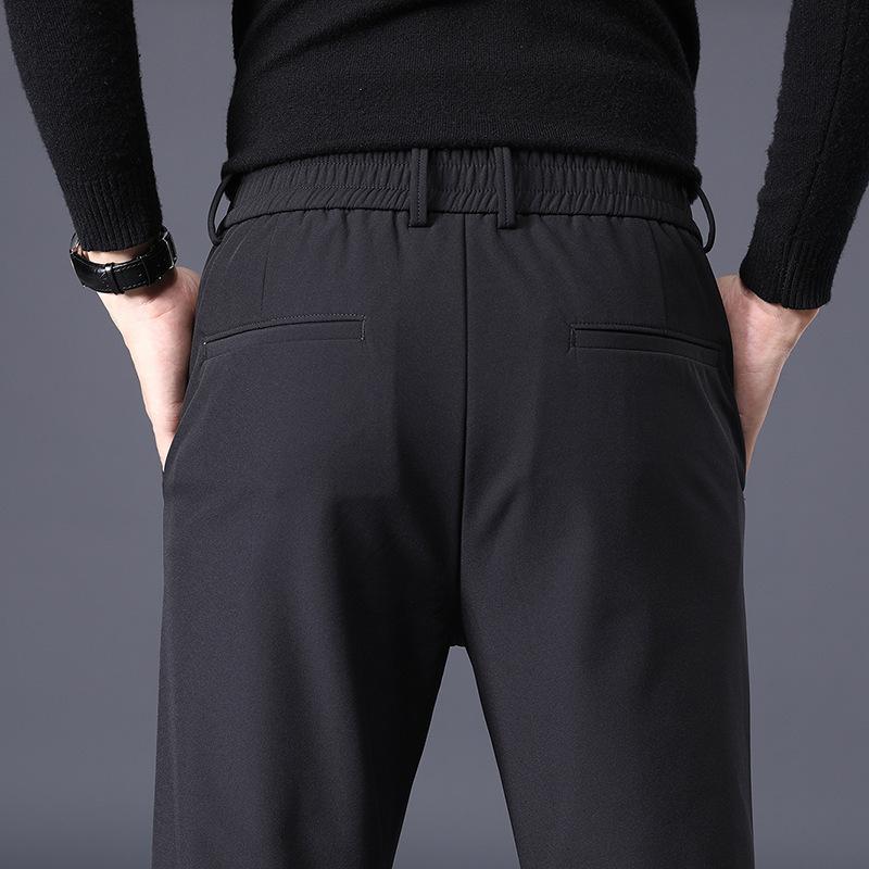 

Осінньо-зимові нові чорні невеликі брюки для чоловіків сто простих корейських тонких маленьких прямих чоловічих напівеластичних брюк на талії 28 чорний