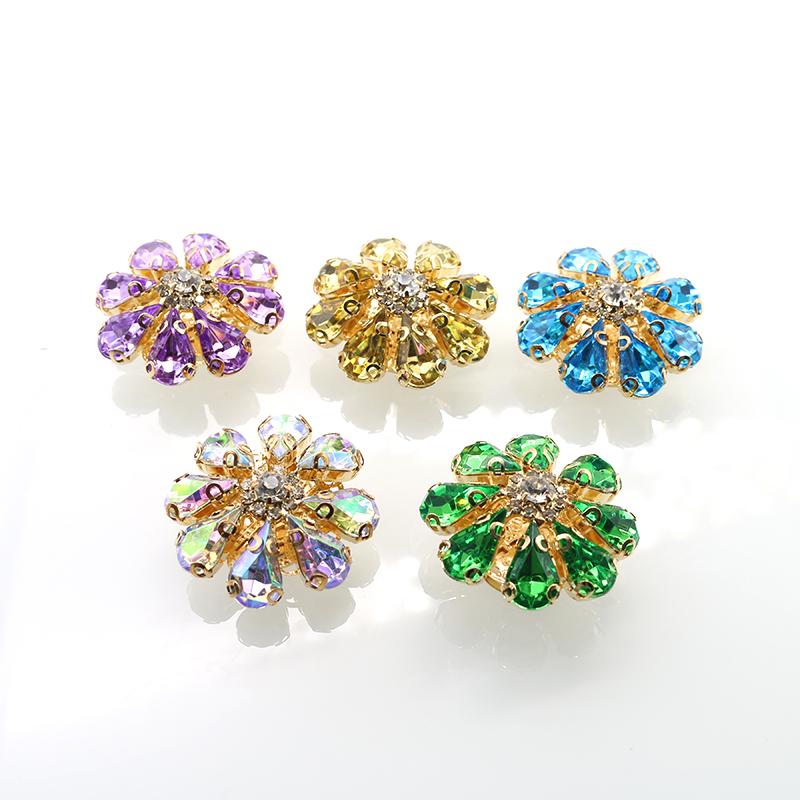 33 * 33MM2Pcs/Lot Floral Diamond Button Fashion DIY Shirt Sweater Suit Versatile Alloy Clothing Buckle Accessories