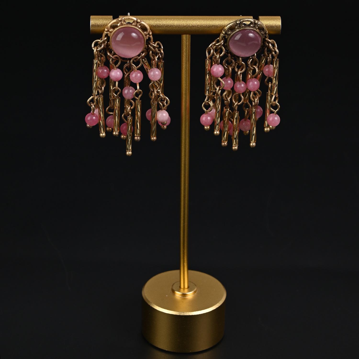 

Retro Pink Natural Stone Multi-Layer Necklace & Textured Earrings Set