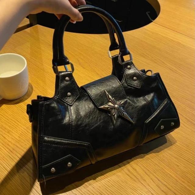 Women's Gothic Punk Shoulder Bag Vintage Black High Capacity PU Leather