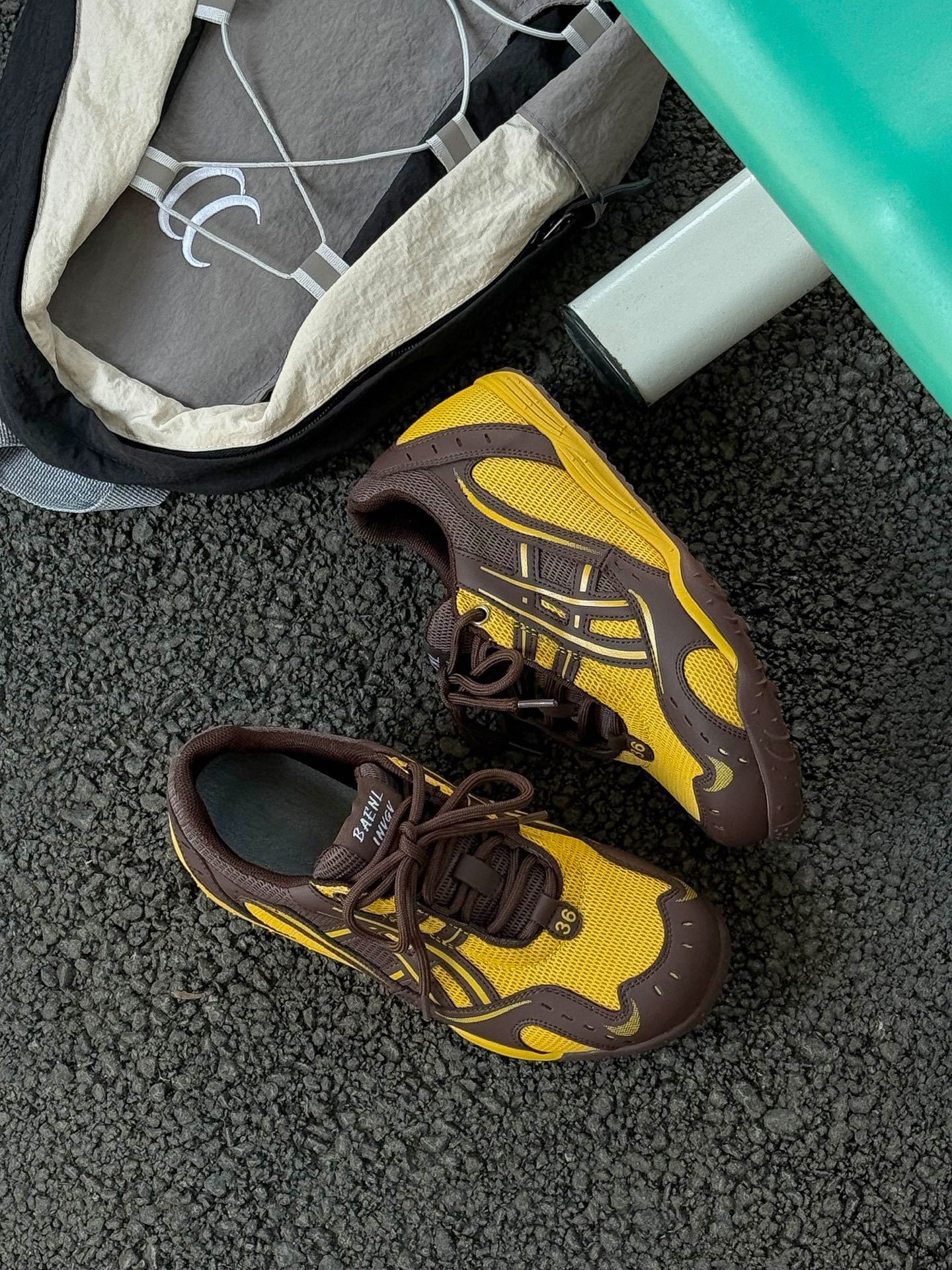 

Бренд Tide жареная улица 2025 новые ретро немецкие тренировочные кроссовки женские кроссовки Форреста Гампа внутренняя высота увеличение плоские американские повседневные спортивные кеды 40