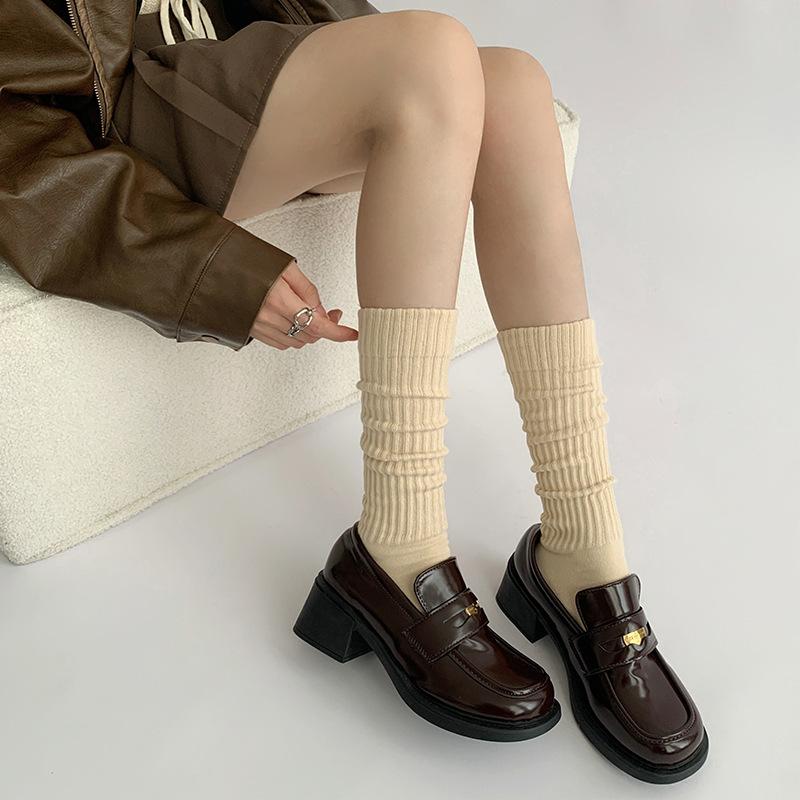 Ladies Autumn and Winter Warm Simple Retro Knitted Solid Color Pile Socks