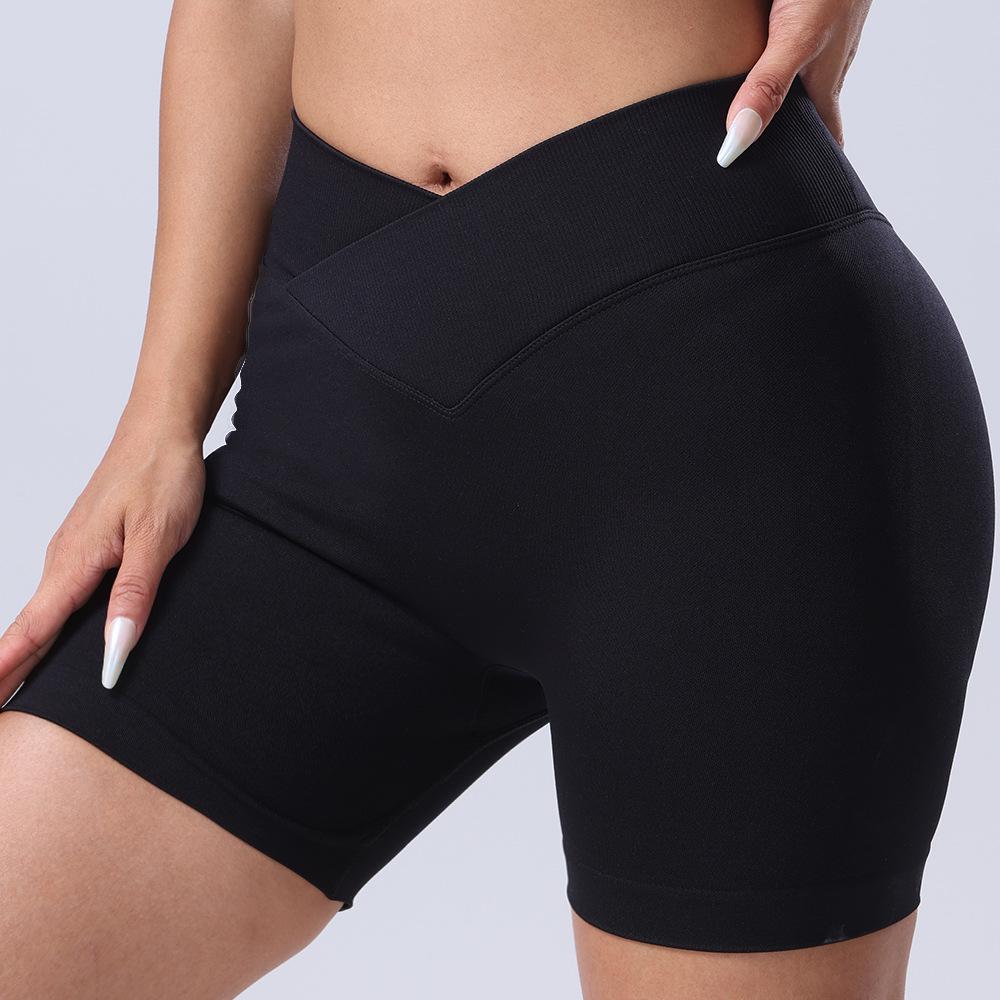 Seamless Cross-Waist Breathable Peach-Lift Yoga Shorts - Quick-Drying Athletic Three-Point Design