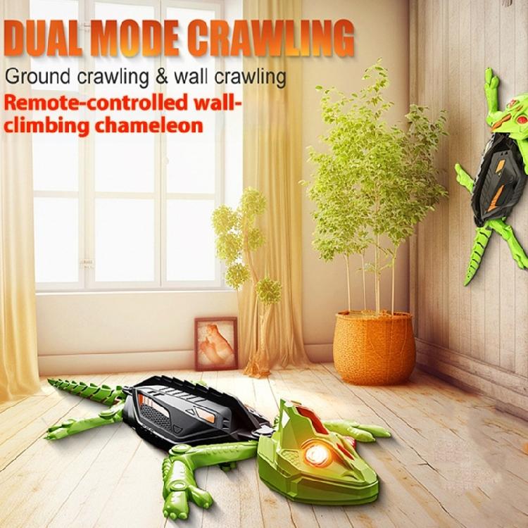 Wall Crawler Geckos Rechargeable Remote Control Cockroach Robot Kids Toy Climbs up Walls for Prank Toy