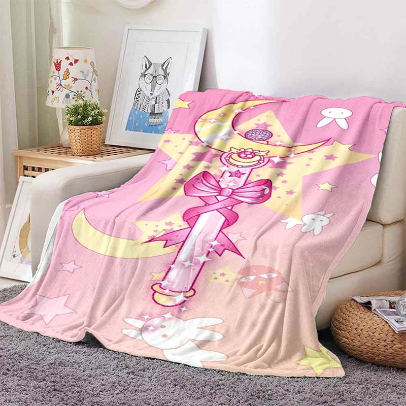 Various styles of Sailor Moon anime character blankets are suitable for use on beds, in bedrooms, on sofas, picnics, and other 1