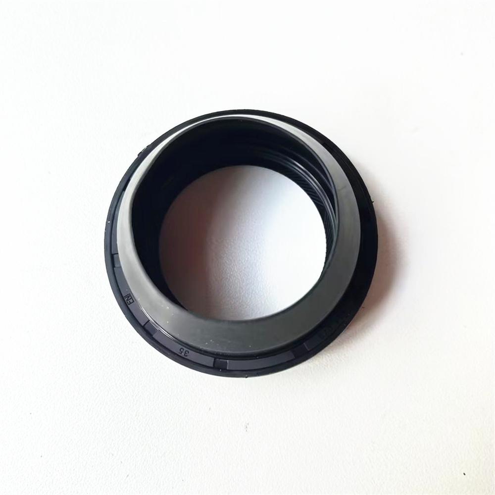 Rear Transfer Case Output Shaft Seal FL3Z-7B215-B Fit for Ford Expedition 15-20