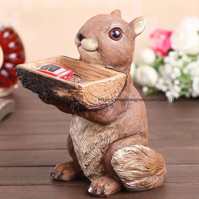Creative Key Sundries Storage Tray Home Living Room Shoe Cabinet Ornaments European Squirrel Storage Home Decorations