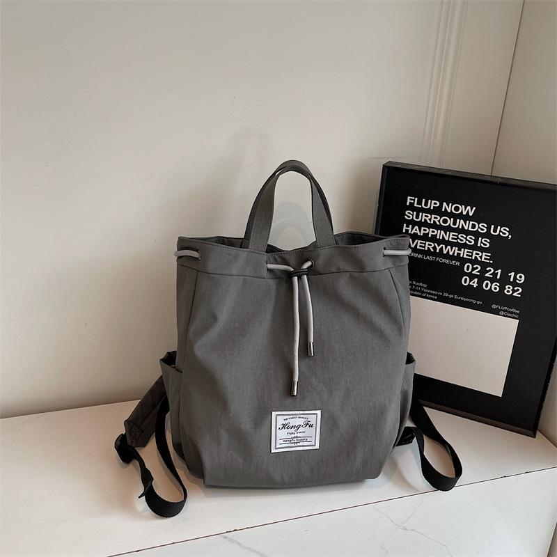 Niche casual simple personality fashion large capacity backpack autumn new women's texture backpack
