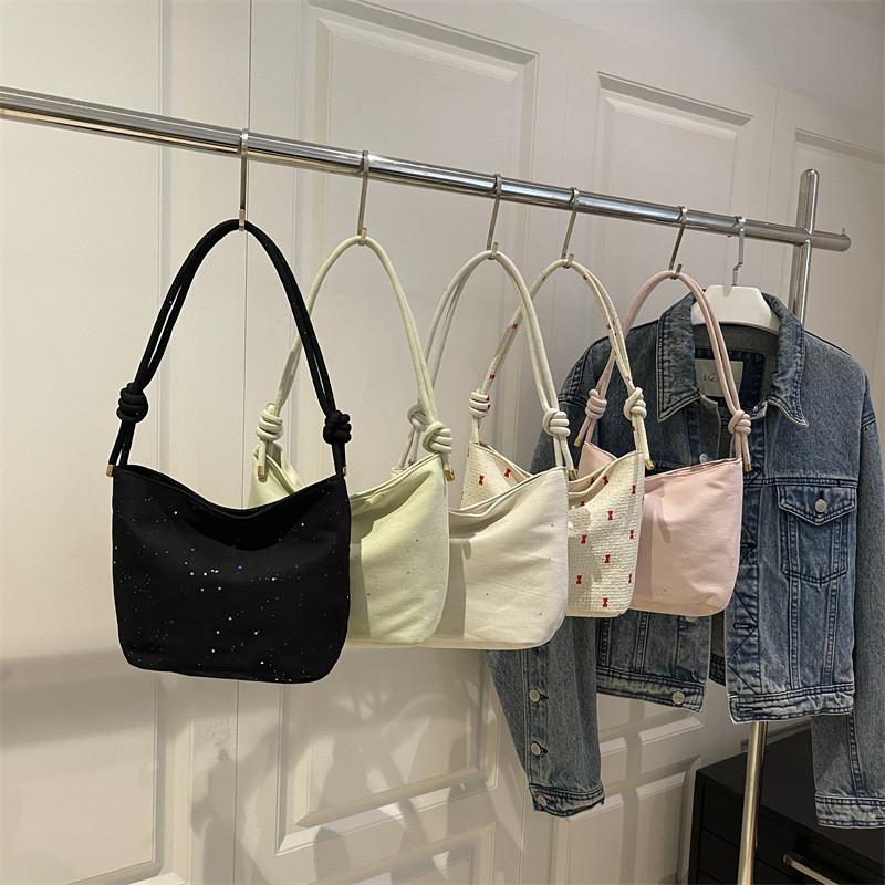 Street Style Flap Shoulder Bag With Sequin Accents For Casual Daily Use