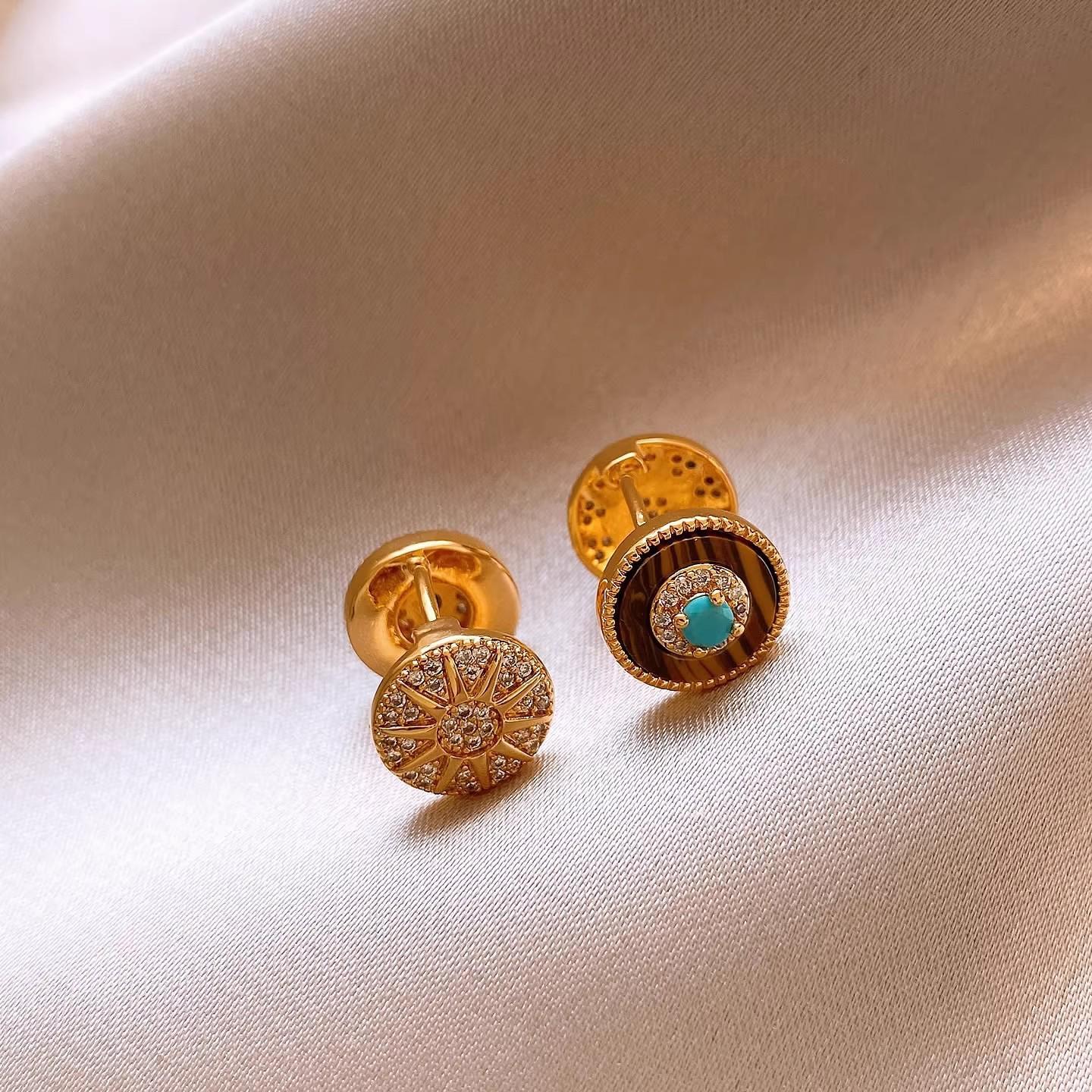 Elegant Double-Sided Tiger Eye Diamond Imitation Stud Earrings