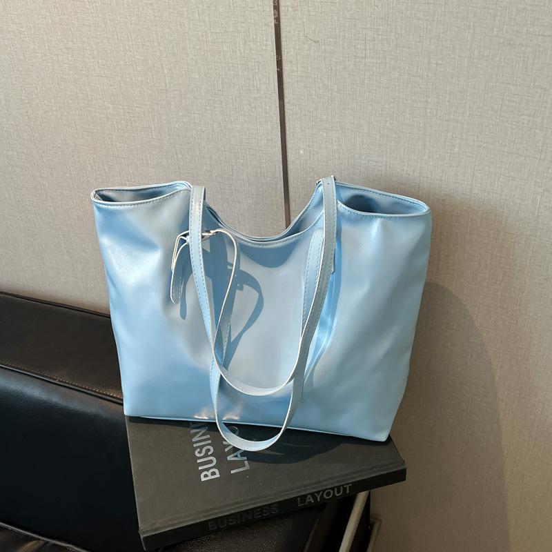 

Вместительная сумка-мессенджер для поездок на работу, новинка весны 2025 года, модная сумка-тоут в корейском стиле, простая повседневная сумка с темпераментом