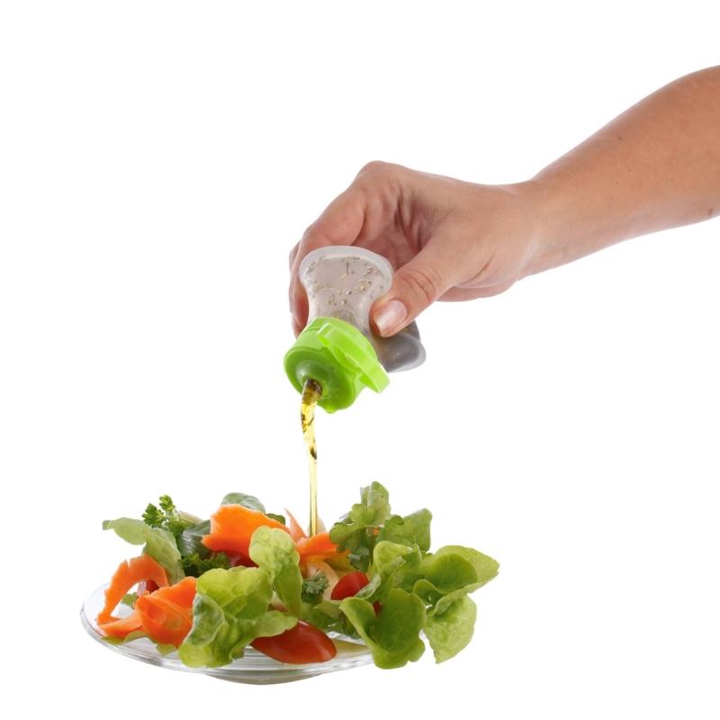 Squeeze Salad Dressing Bottles Portable Small Sauce Seasonings Box Small Salad Dressing Container with Lid Easy to Use