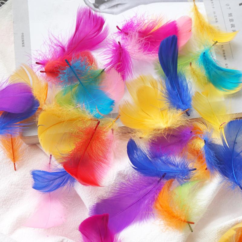 50Pcs Macaron Color Small Feathers 5-8Cm Goose Feather Small Floating Bobo Ball Balloon Filling Decorative Material