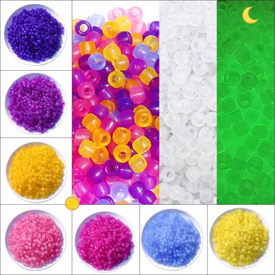 Perles lumineuses acryliques résistantes de 500 g, perles intercalaires lumineuses changeantes de couleur dans le noir pour la pêche, pour le marquage de bijoux, colliers et bracelets.