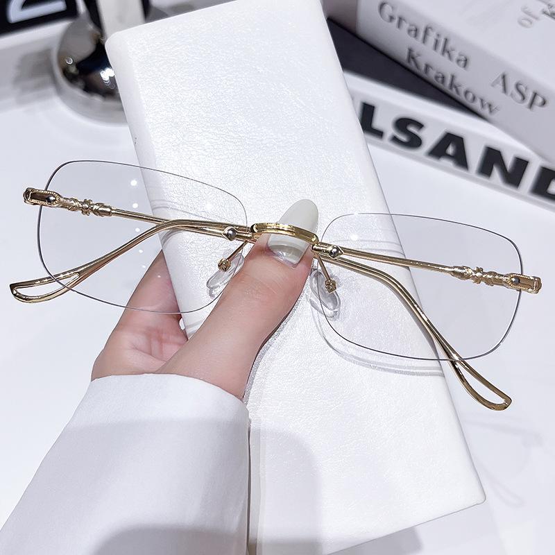 Korean Rimless Matte Lens Photochromic Anti-Blue Light Fashion Reading Glasses
