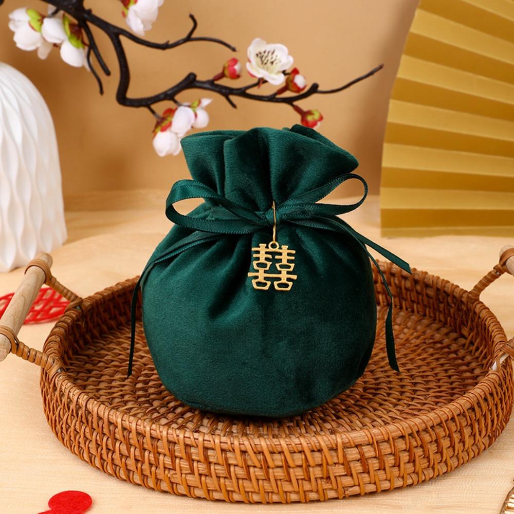 Traditional Drawstring Candy Bag Chinese Wedding Gift Bag Creative Flannel Gift Bag Party