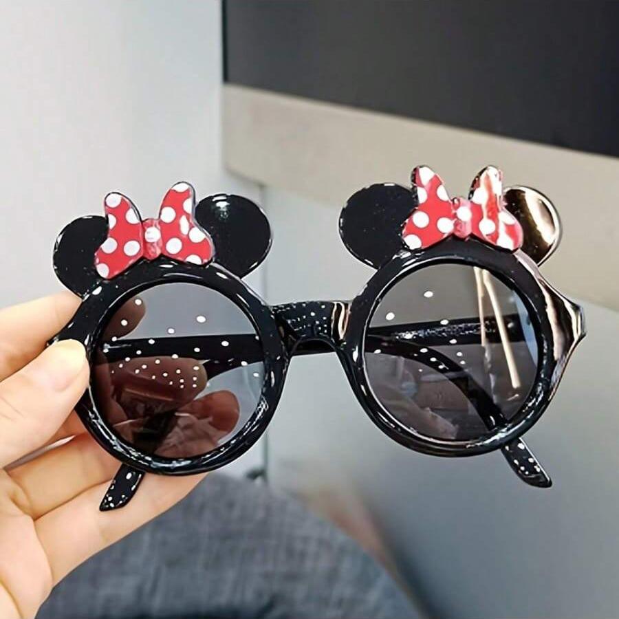 MINISO Minnie Mouse Cat Eye Fashion Glasses - Chic Fashion Party Accessories, Red and Black, Polka Dot Details, Plastic Frame