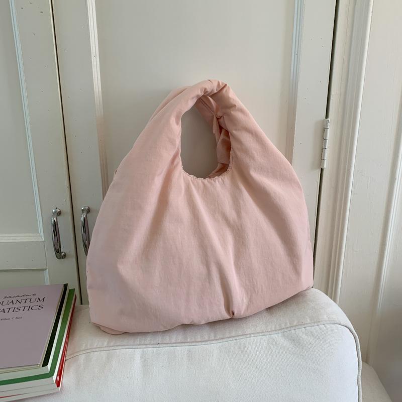 Lazy Wind Women's Shoulder Bag Retro Simple Literary Underarm Bag Femininity Commuter Women Tote Bag