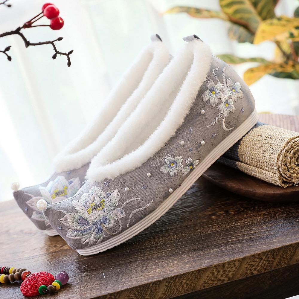 

Весенне-осенняя обувь Hanfu, одинарные туфли, тканевые туфли в древнем стиле с вышивкой лотоса 41