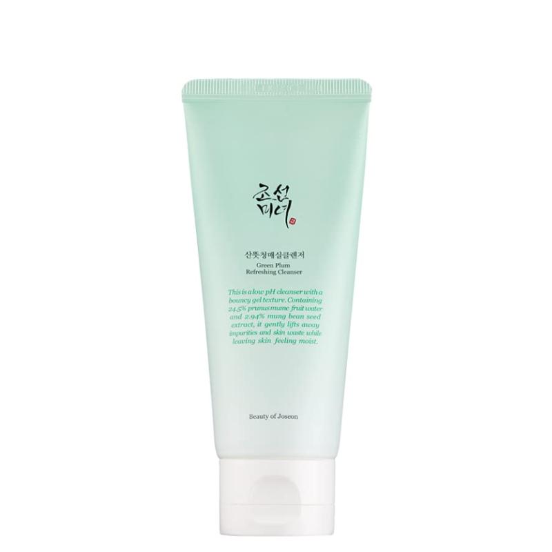 Green Plum Refreshing Cleanser