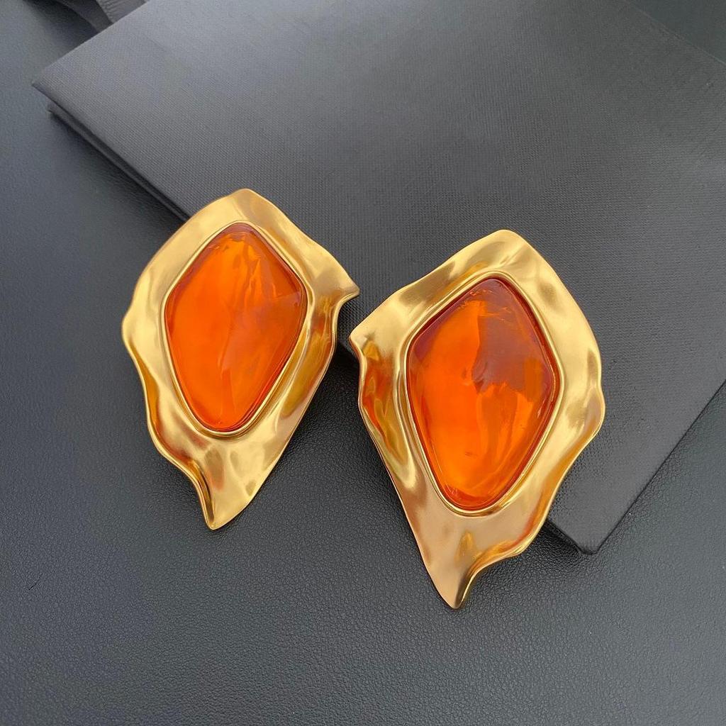 Vintage European & American Geometric Clip-On Earrings - Autumn/Winter Mature Style, Non-Pierced, Retro Irregular Design for Women