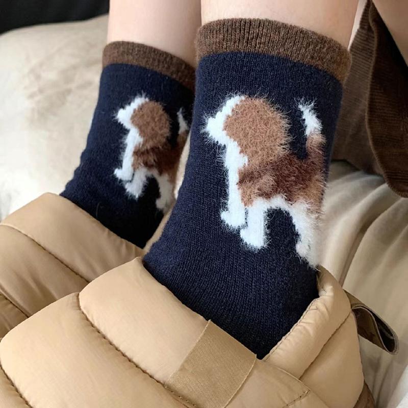 

Кавайный стиль Зимний мультяшный узор Сиба-ину Корги Кашемировая шерсть Шерстяные носки Теплые средней длины Мягкие носки для женщин девушки чёрный