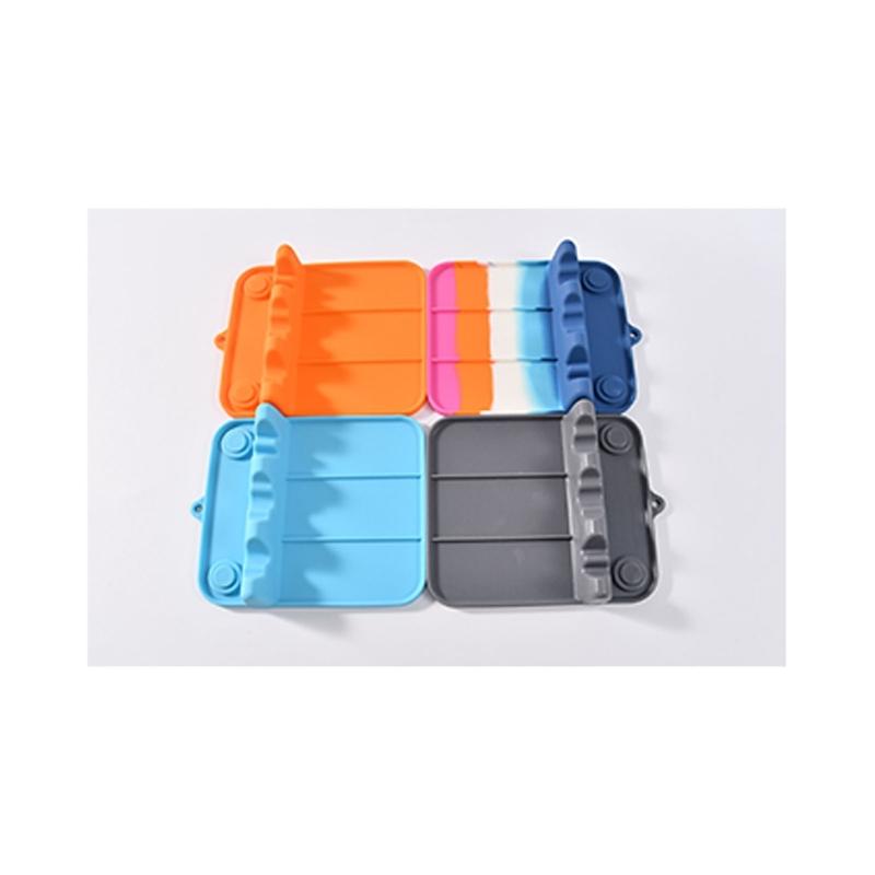 Space Efficient Silicone Utensils Holder With Hanging Hook Nonslip Base And Anti Mixing Channels For Modern Kitchens